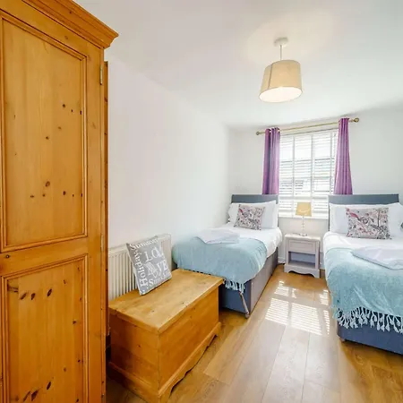 3 Bed In Grange-over-sands Oc-83368 *