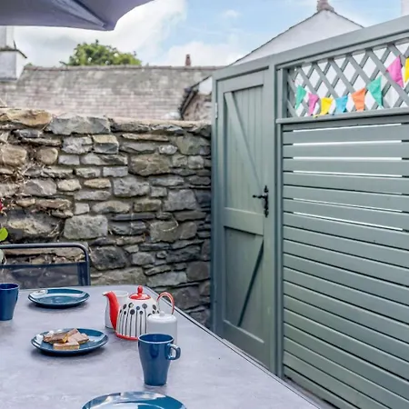 3 Bed In Grange-over-sands Oc-83368 Hébergement de vacances *
